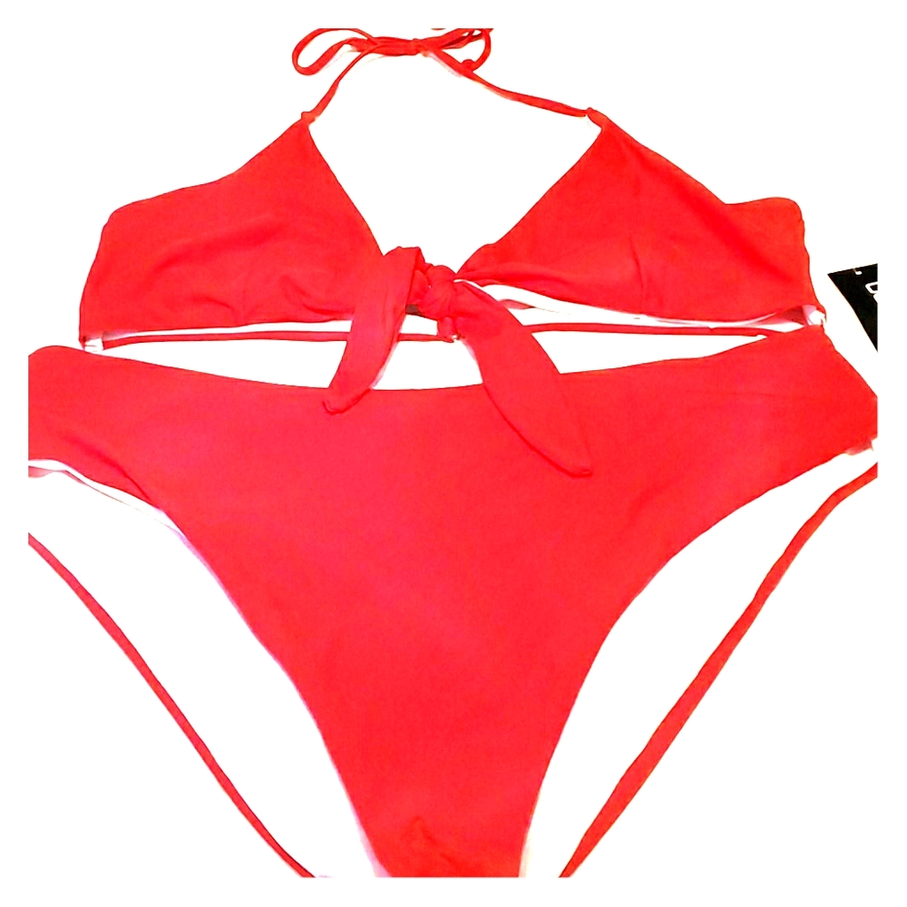 HOT 🔥 Bikini 👙 😍